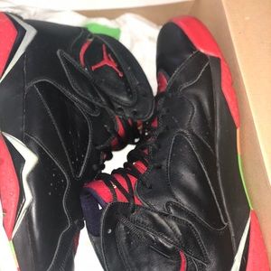 Jordan 7’s “Marvin the Martians”